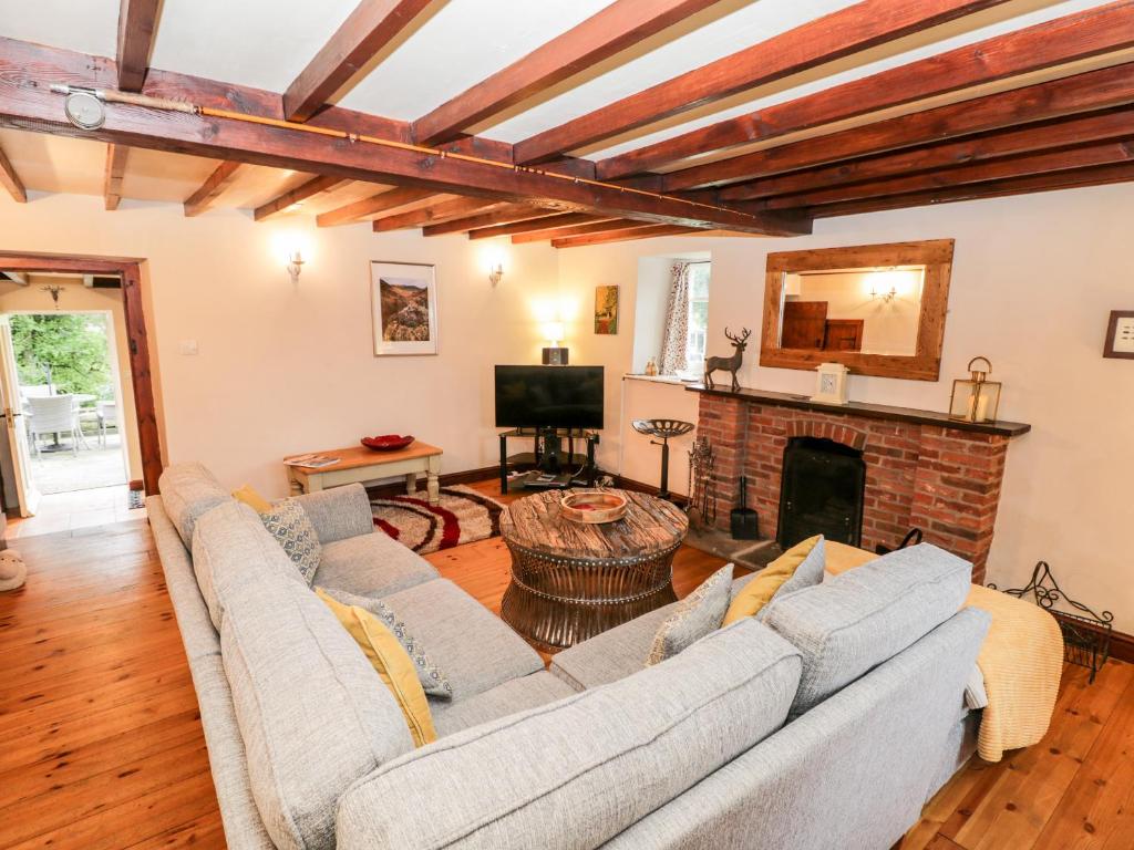 Hollyside Cottage room 4